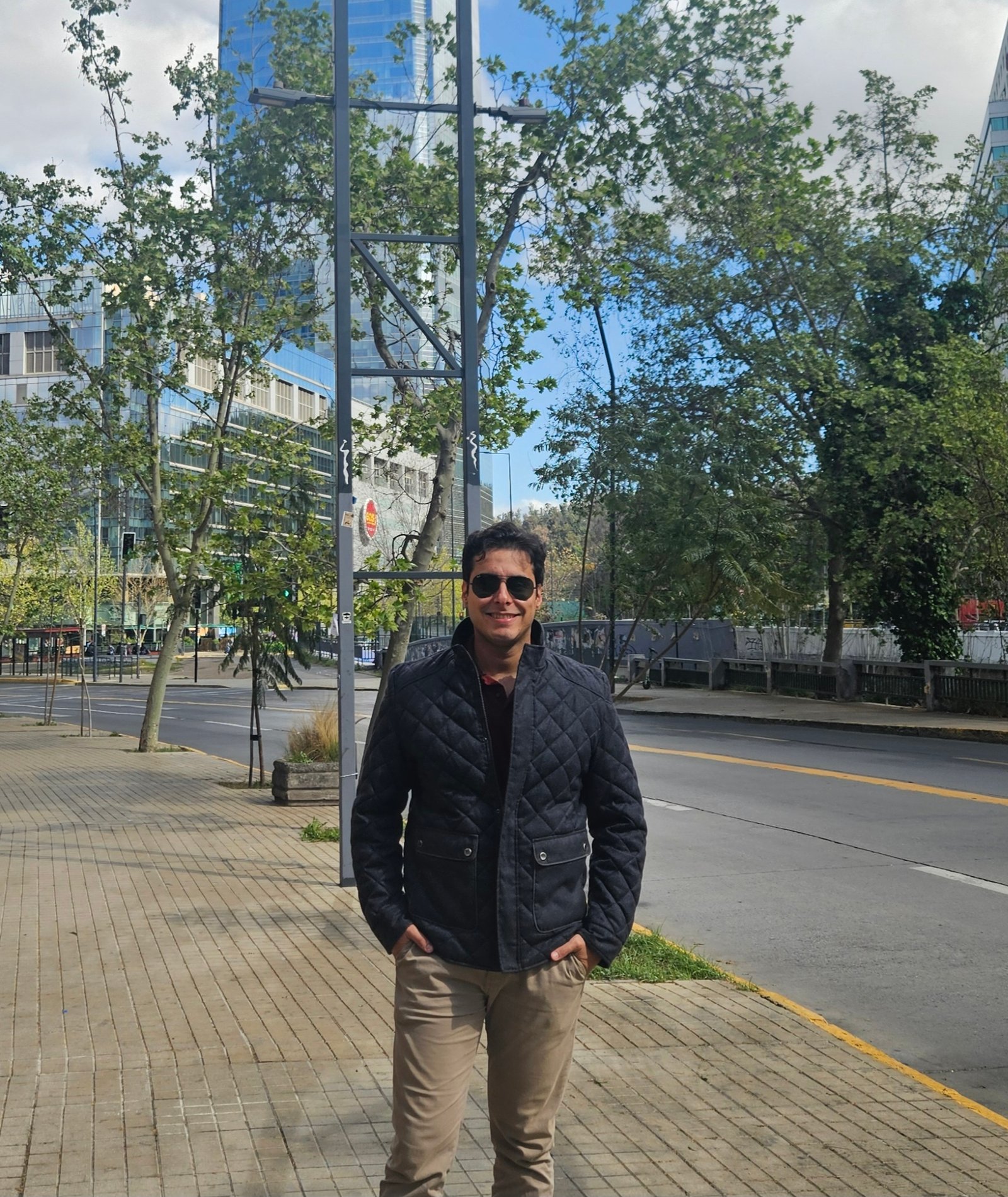 Lucian Veloso 